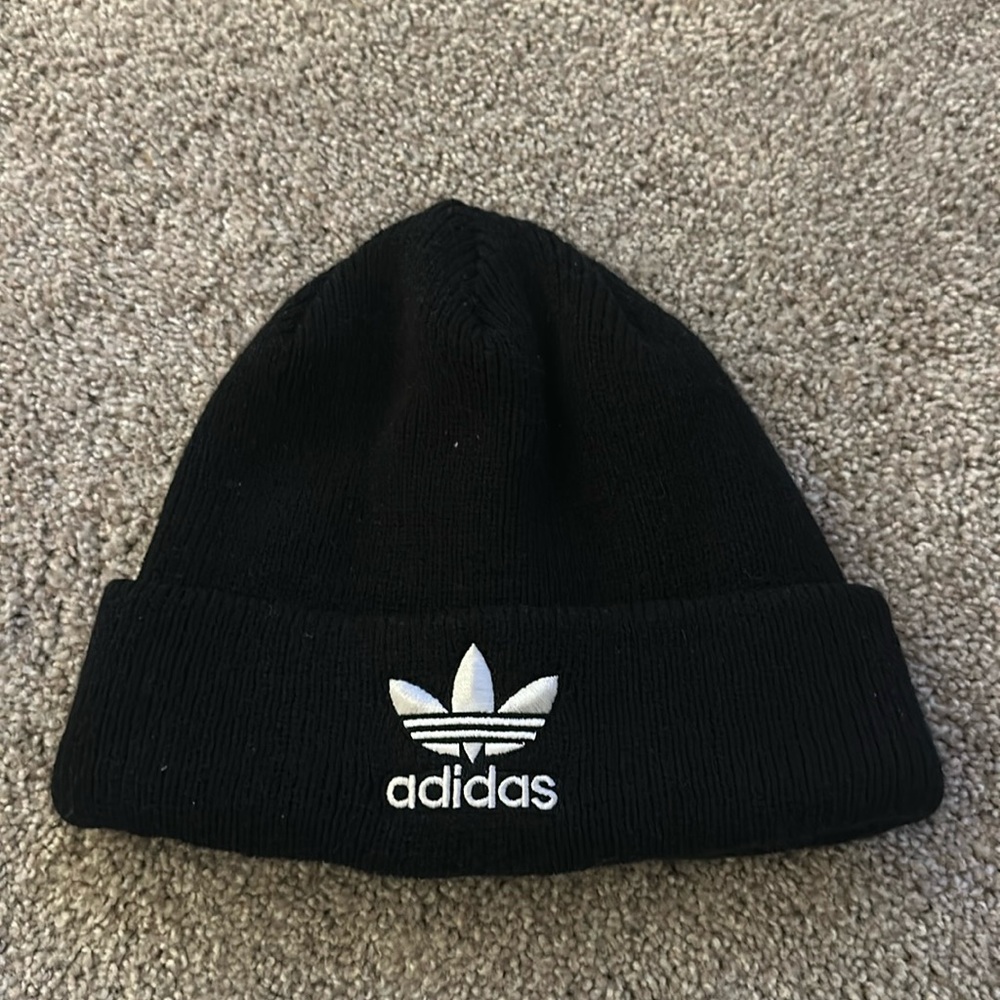Adidas beanie